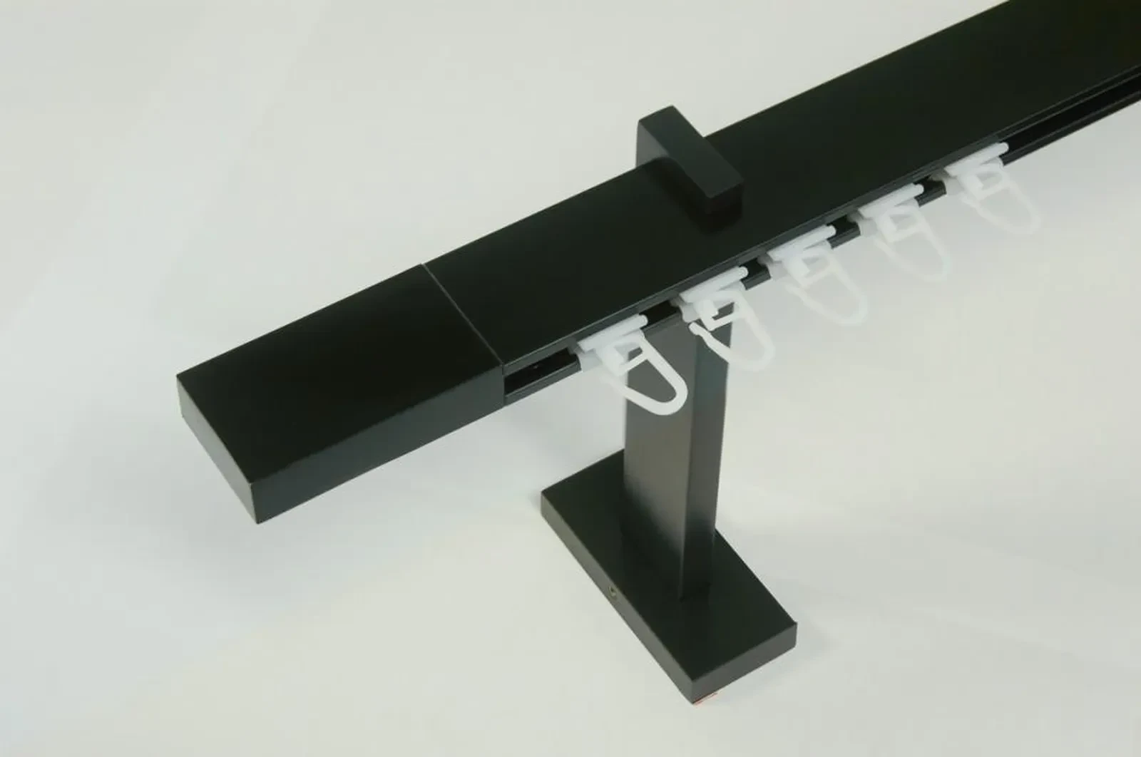 Garniža SQUARE LINE čierna 1dr. - kon. čierna LINE