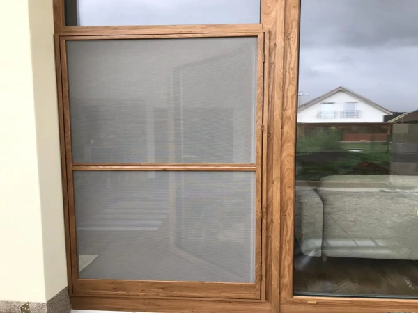 Sieťky na DVERE  - pántové v ráme SMART - bežné odtiene 5