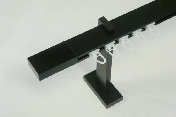 Garniža SQUARE LINE čierna 1dr. - kon. čierna LINE