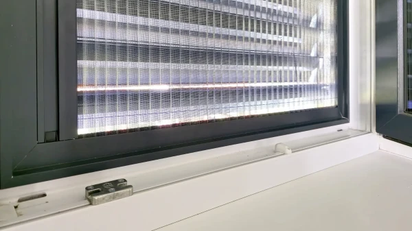 Sieťky proti hmyzu na OKNO - PLISSÉ KLIK LUX - bežné odtiene 4