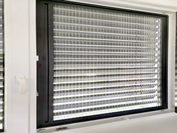 Sieťky proti hmyzu na OKNO - PLISSÉ KLIK - bežné odtiene 18