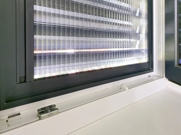 Sieťky proti hmyzu na OKNO - PLISSÉ KLIK - bežné odtiene 20