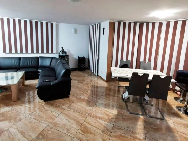 Dvojfarebné vertikálne žalúzie - látka ARUBA 1