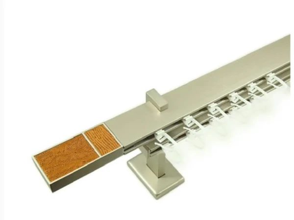 Garniža SQUARE LINE 2dr. - kon. BOSS hnedá koža