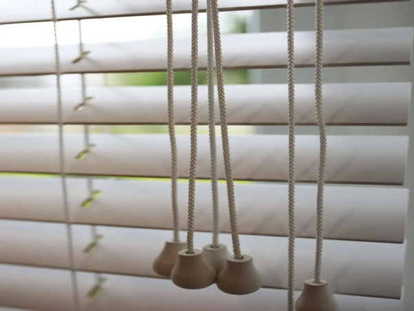 Drevené žalúzie 25mm 8